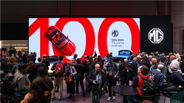 上汽智己L6、MG3 HEV“技術(shù)出?！?中國智造“綻放”2024日內(nèi)瓦車展